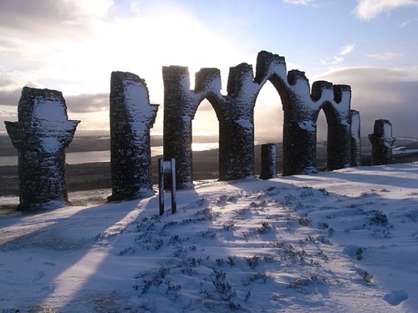 The Fyrish Monument in December
